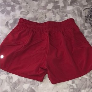 Lululemon Flamenco Tracker NWOT Shorts